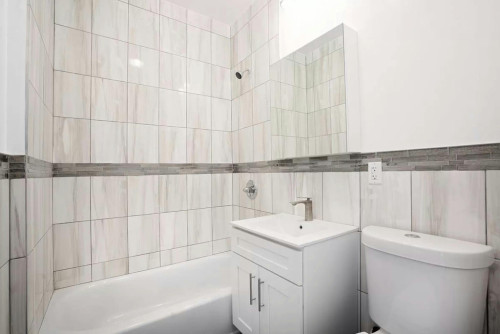 Myrtle Avenue, Queens County,  - Gallery - 6