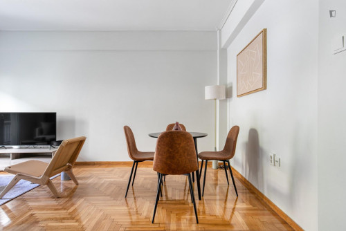 Inviting 1-bedroom flat in Paleo Faliro - Gallery - 9