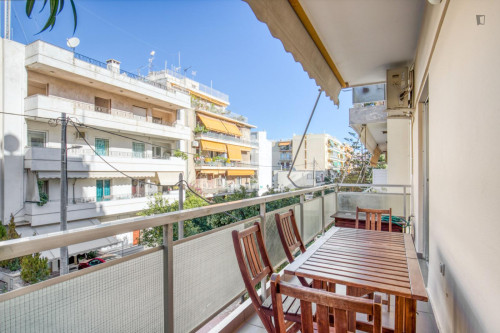 Cozy 2-bedroom flat in Cholargos
