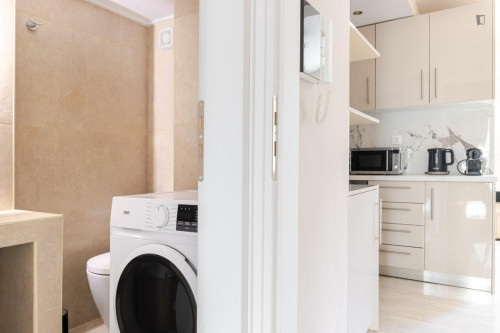 Welcoming 2-bedroom flat near the Megaro Moussikis subway station - Gallery - 8