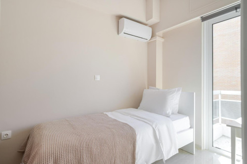 Welcoming 2-bedroom flat near the Megaro Moussikis subway station - Gallery - 7