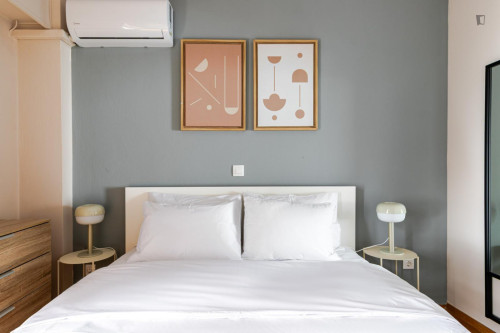 Welcoming 2-bedroom flat near the Megaro Moussikis subway station - Gallery - 18