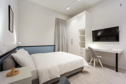 Powerful Studio close to  Athens University of Economics and Business - Gallery - 15