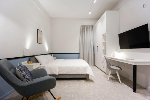 Powerful Studio close to  Athens University of Economics and Business - Gallery - 16