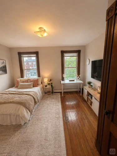East Rock Home - Gallery - 10