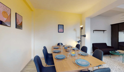 Suresnes Roosevelt - Private Studio (5)