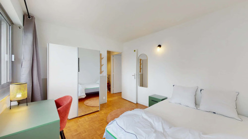 Courbevoie Saisons - Private Room (5)