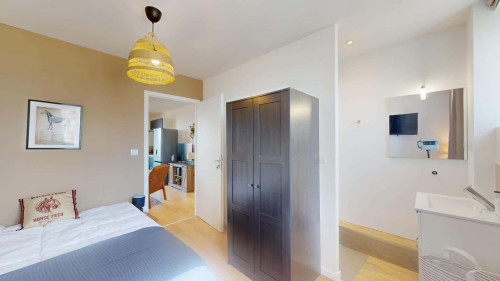 Chambre 3 - CHANZY F