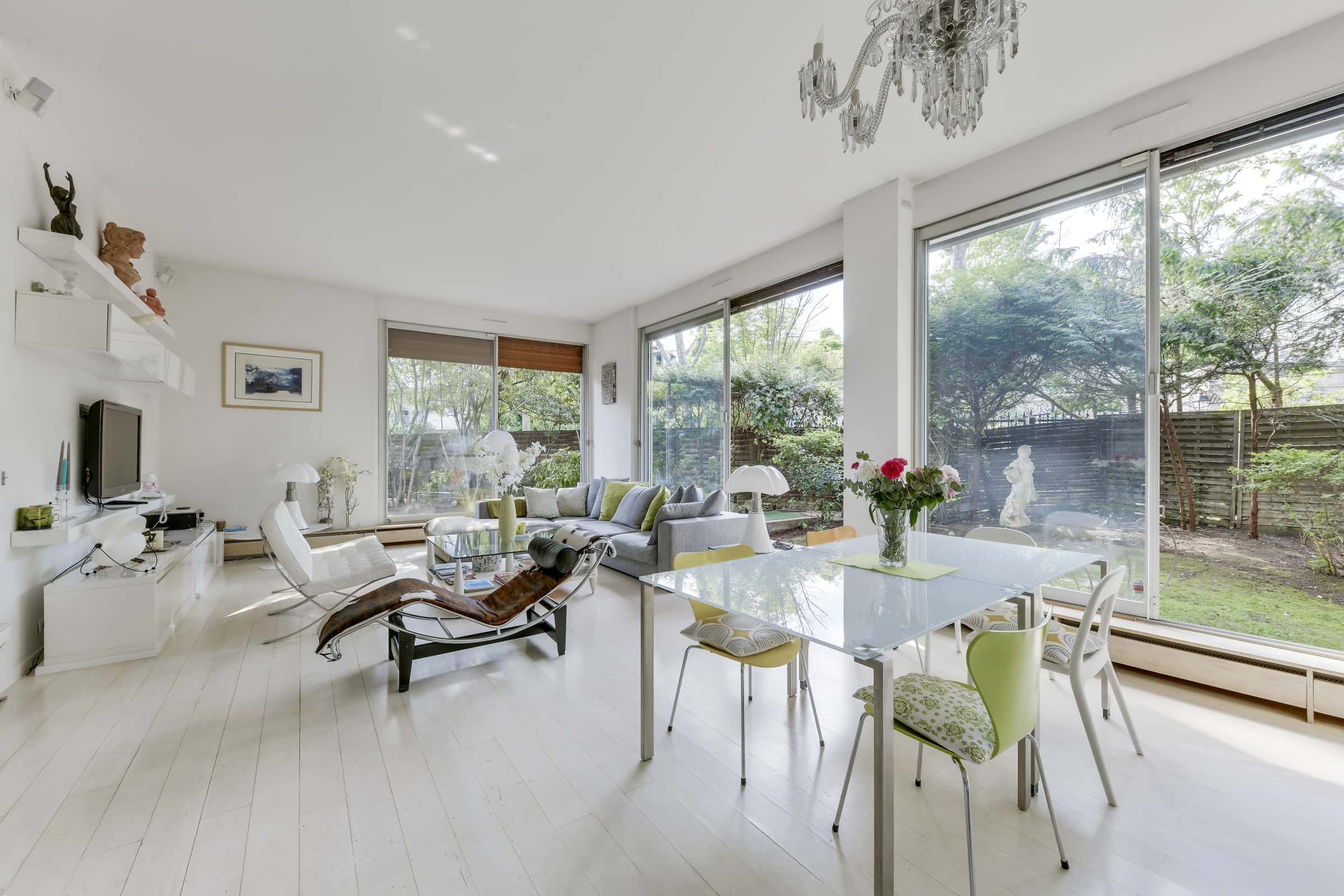 Apartment 3 Bedrooms 140m² - 1