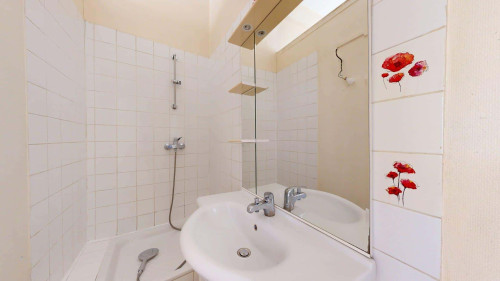 Apartment in Rue des Tables Claudiennes, Lyon for 42 m² with 1 bedroom - Gallery - 12