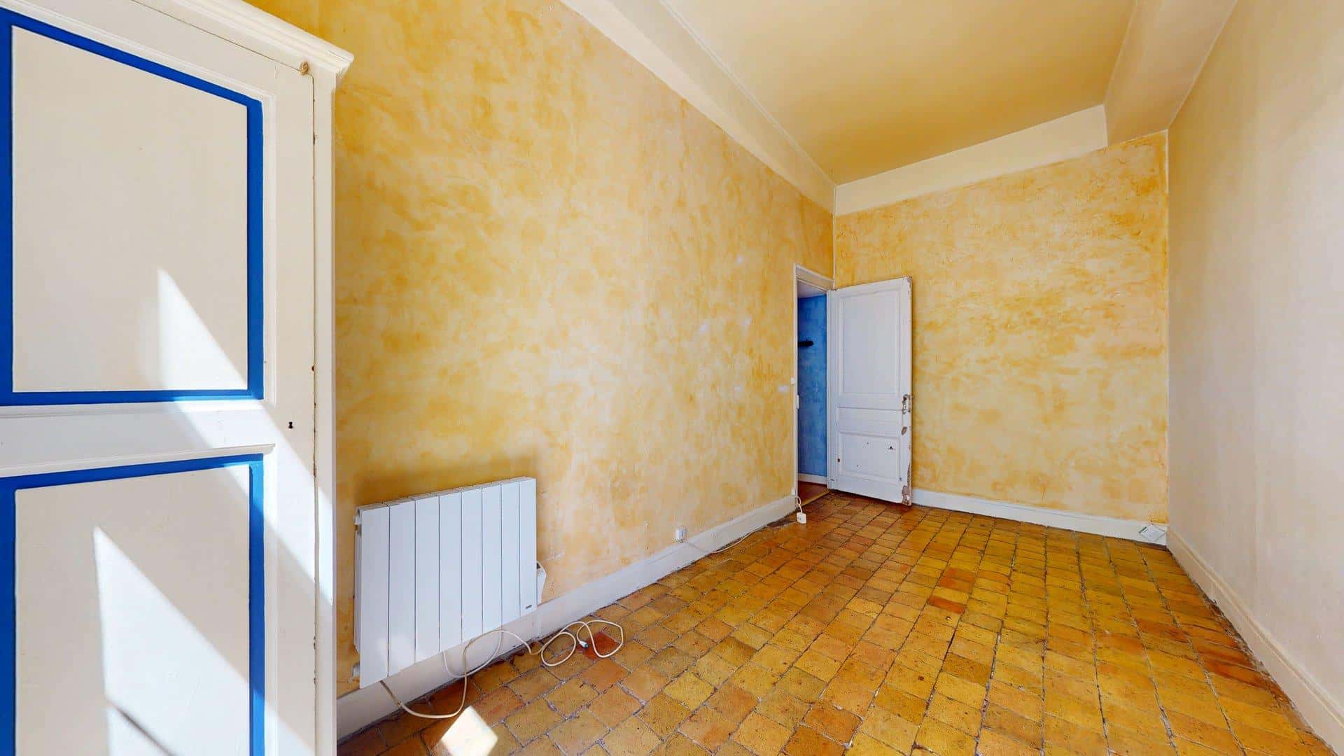 Apartment In Rue Des Tables Claudiennes, Lyon For 42 M² With 1 Bedroom - 1