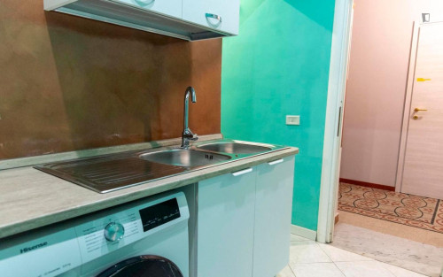 Very neat single bedroom in Esquiline