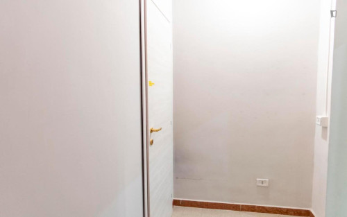 Very neat single bedroom in Esquiline - Gallery - 8