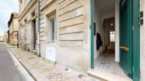 Cosy single ensuite bedroom with a kitchenette near Palais Gallien - Gallery - 10