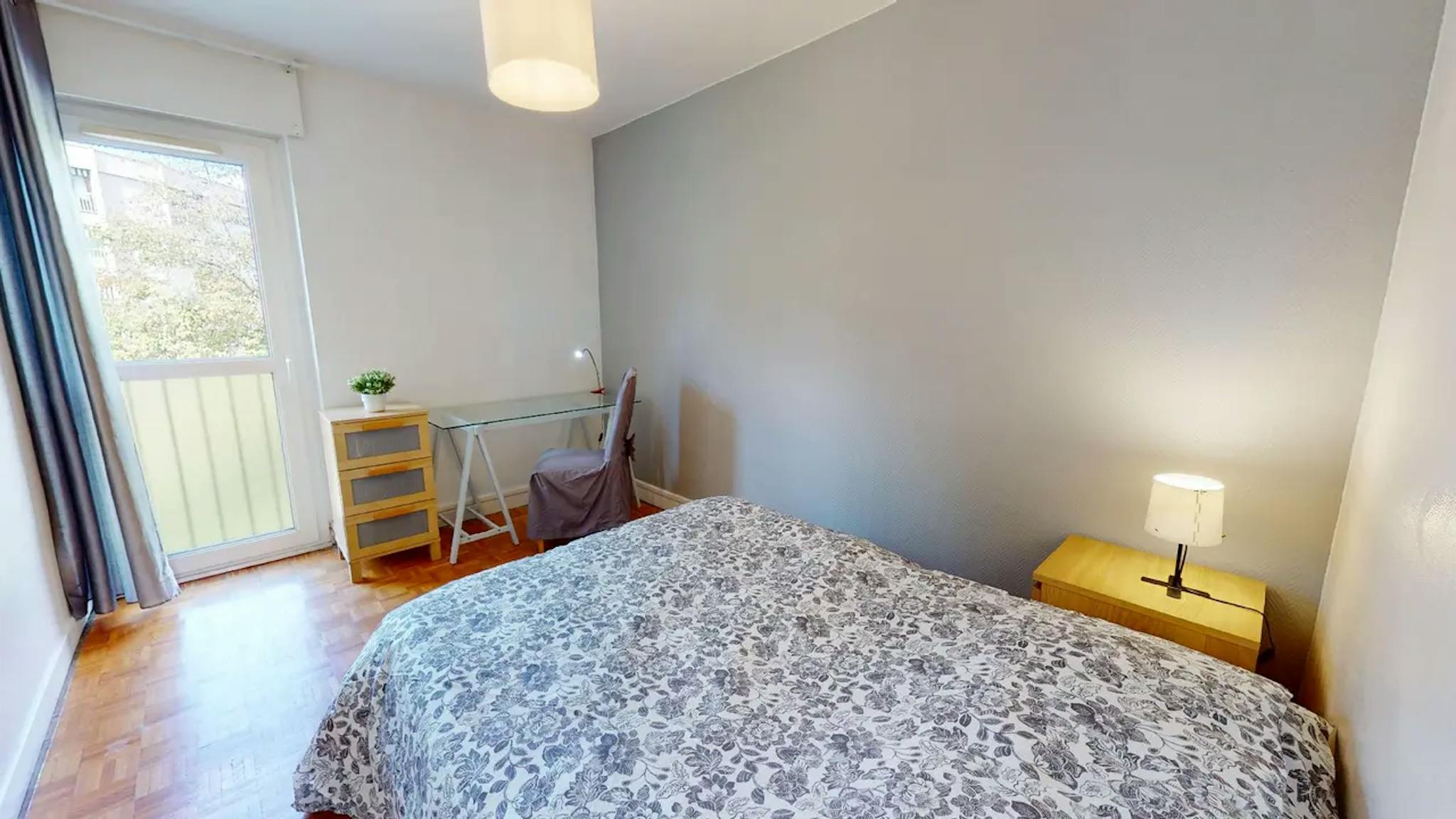 Private Room - 1