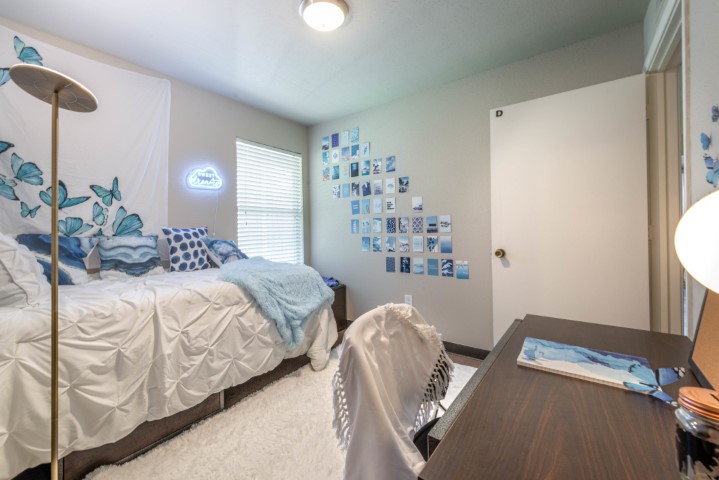  4 Bedroom - 2 Bath  -  University Meadows, UMSL Housing  - Gallery -  7