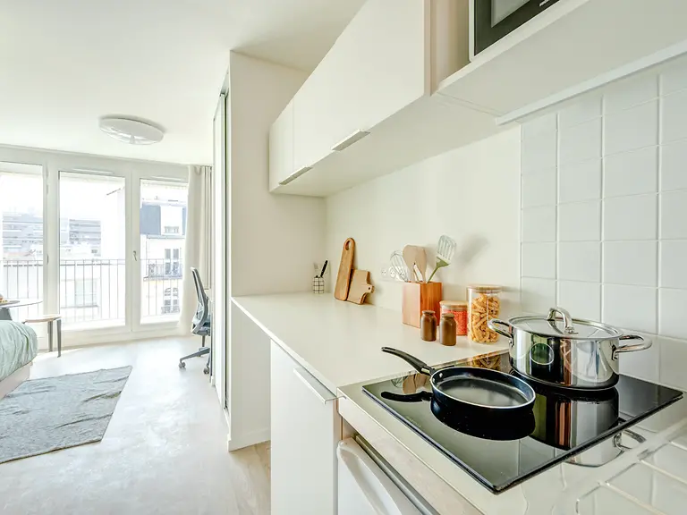 Studio With Balcony - 3