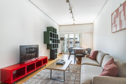 Bright 2-bedroom flat near the Megaro Moussikis subway station - Gallery - 24