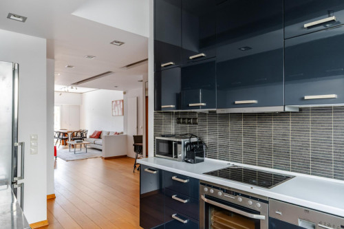 Bright 2-bedroom flat near the Megaro Moussikis subway station - Gallery - 17