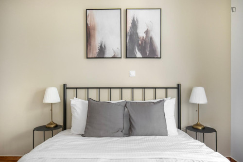 Inviting 1-bedroom flat near the Evangelismos subway station