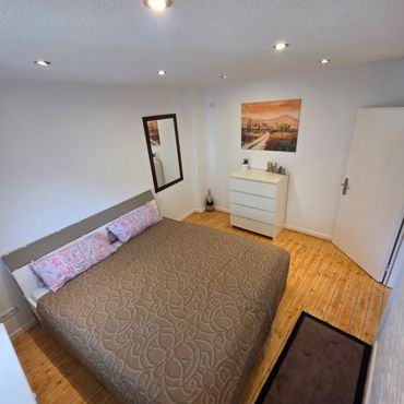 Modern Furnished 2-Room Apartment with Stylish Interior in Iserlohn - Gallery - 10