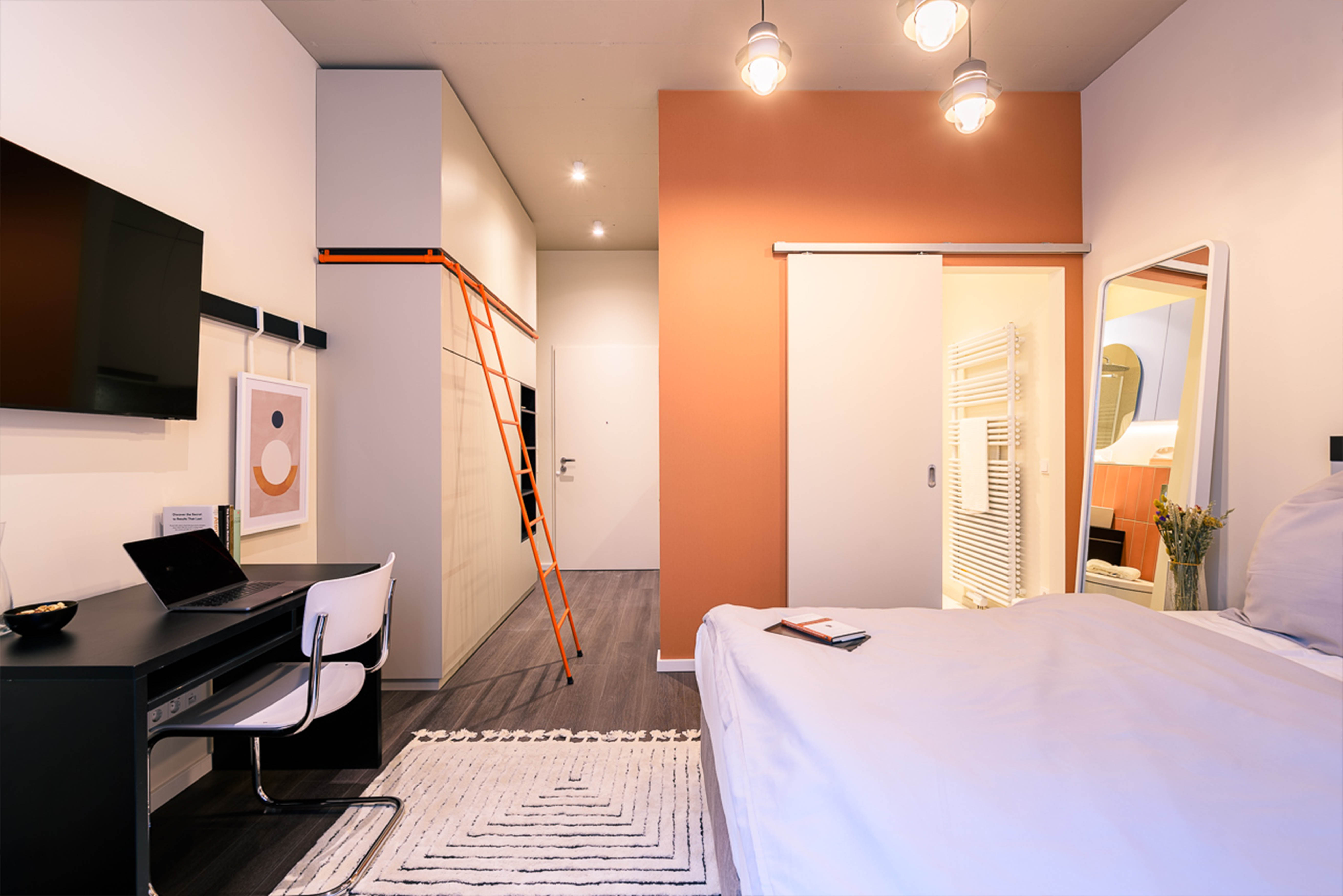 The Cozy Tech - 1