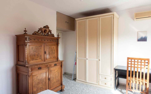 Private Room in Lungotevere Portuense