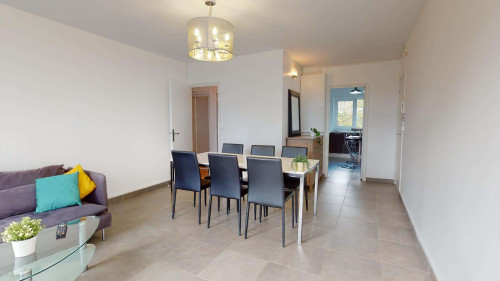 Room in Avenue Raymond de Veyssière, Écully for 81 m² with 5 bedrooms - Gallery - 9