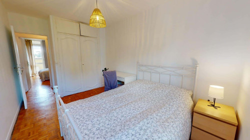 Room in Avenue Raymond de Veyssière, Écully for 81 m² with 5 bedrooms - Gallery - 17