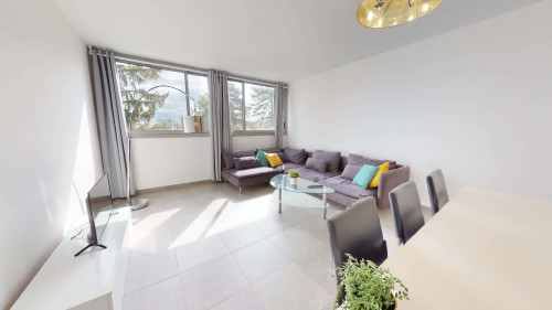 Room in Avenue Raymond de Veyssière, Écully for 81 m² with 5 bedrooms - Gallery - 7