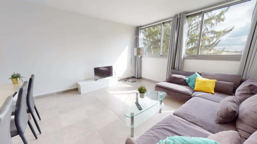 Room in Avenue Raymond de Veyssière, Écully for 81 m² with 5 bedrooms - Gallery - 16