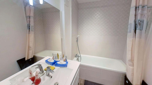 Room in Rue des Mesoyers, Metz for 110 m² with 4 bedrooms - Gallery - 9