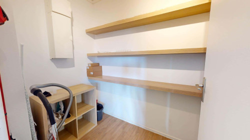 Room in Avenue du 25ème Régiment de Tirailleurs Sénégalais, Lyon for 80 m² with 4 bedrooms - Gallery - 7