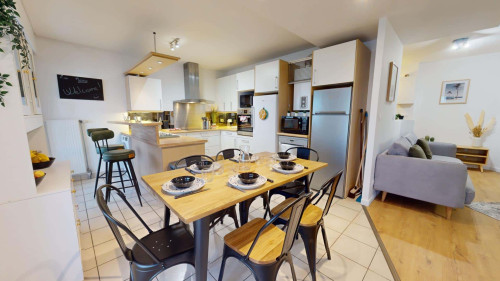 Room in Rue Jean Sarrazin, Lyon for 136 m² with 6 bedrooms - Gallery - 16