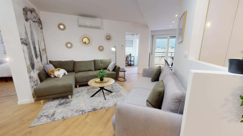 Room in Rue Jean Sarrazin, Lyon for 136 m² with 6 bedrooms - Gallery - 21