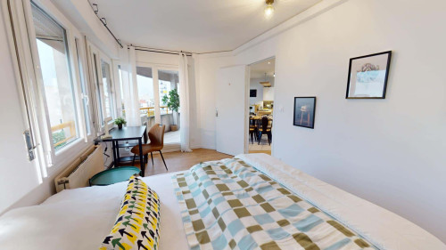 Room in Rue Jean Sarrazin, Lyon for 136 m² with 6 bedrooms - Gallery - 26