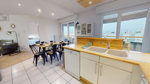 Room in Rue Jean Sarrazin, Lyon for 136 m² with 6 bedrooms - Gallery - 18