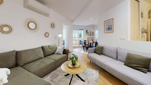 Room in Rue Jean Sarrazin, Lyon for 136 m² with 6 bedrooms - Gallery - 14