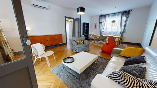 Apartment in Avenue Paul Santy, Lyon for 89 m² with 2 bedrooms - Gallery - 12