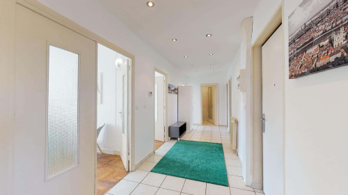 Room in Rue Xavier Privas, Lyon for 92 m² with 5 bedrooms - Gallery - 7