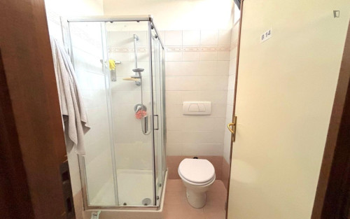 Pleasant single bedroom near Piazza Filippo Andrea Doria Pamphili - Gallery - 11