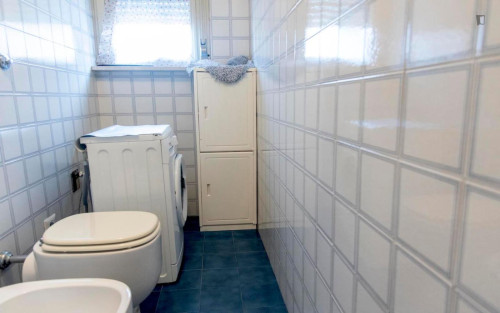 Neat 1 bedroom apartment in Ardeatino - Gallery - 9