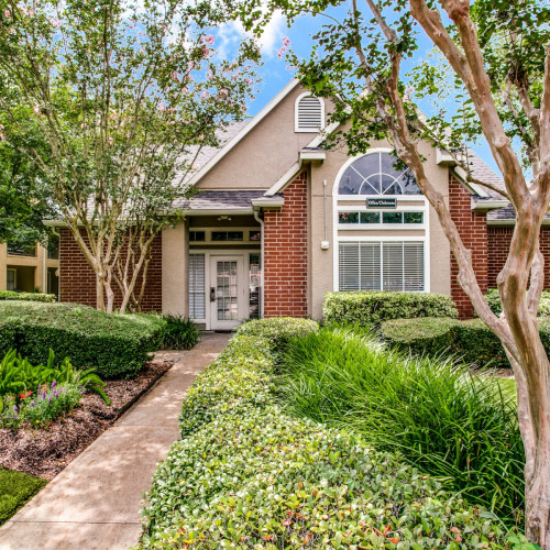 Cambridge Oaks, UH Housing