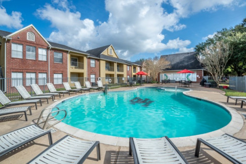 Cambridge Oaks, UH Housing