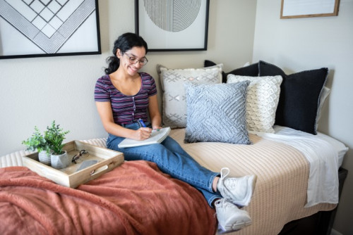 University Forest Apartments, UHCL Housing - Rooms