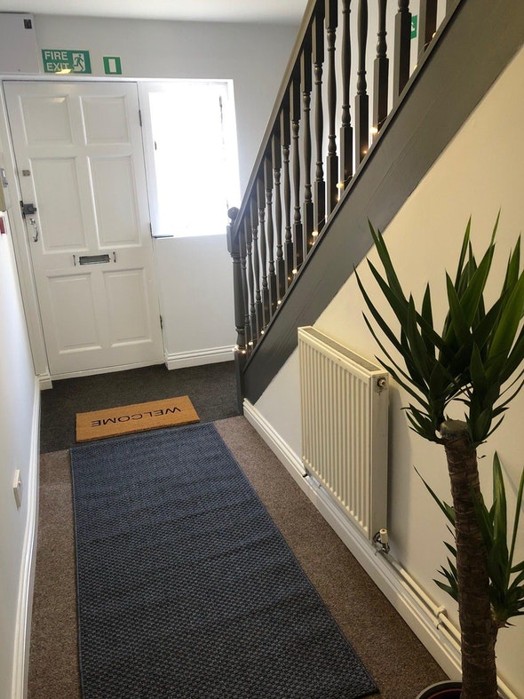 One Bed Apartment - Solly House @ Central Place - Gallery - 2