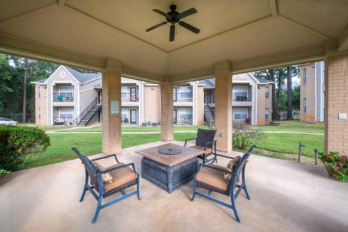 University Pines, UT Tyler Housing - Gallery - 8