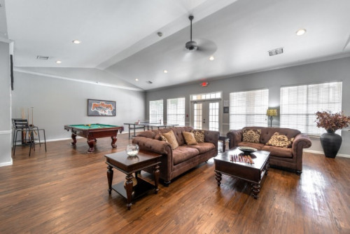 University Pines, UT Tyler Housing - Gallery - 9