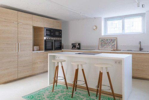 Delightful double ensuite bedroom in the Hauts-Pavés - Saint-Félix district - Gallery - 6