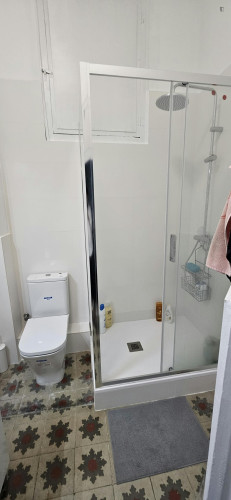 Lovely double bedroom near La Pedrera - Casa Milà  - Gallery - 5